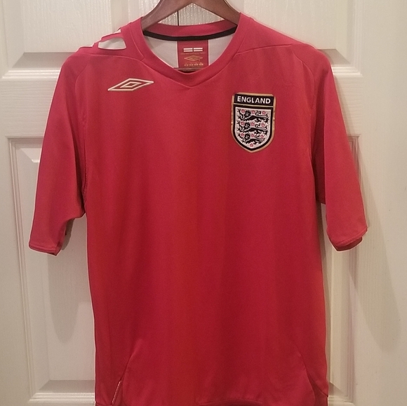 Umbro England 🏴󠁧󠁢󠁥󠁮󠁧󠁿 2006 Away Jersey (L) - Picture 1 of 16